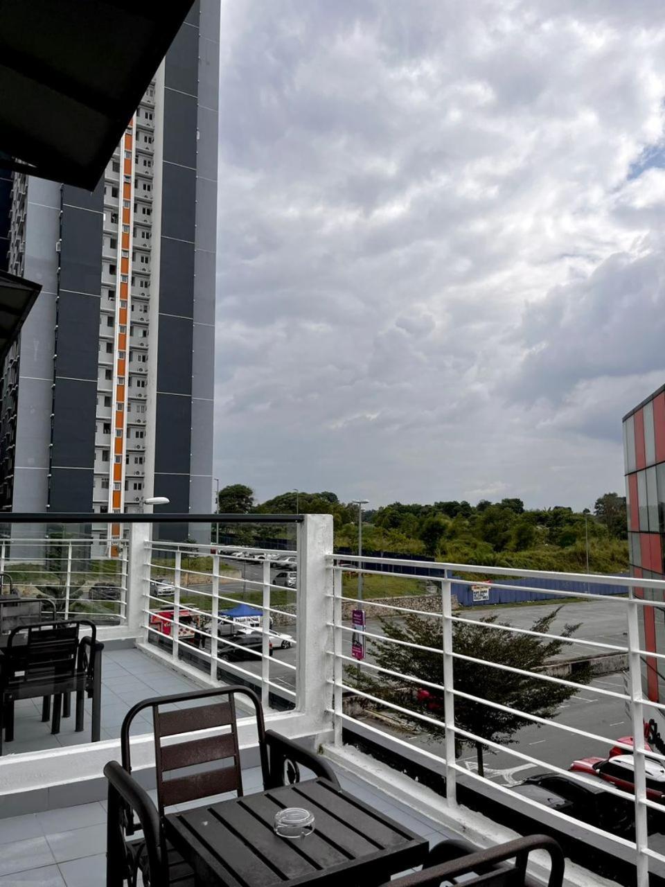 S8 Boutique Hotel Near Klia 1 & Klia 2 Sepang Eksteriør billede