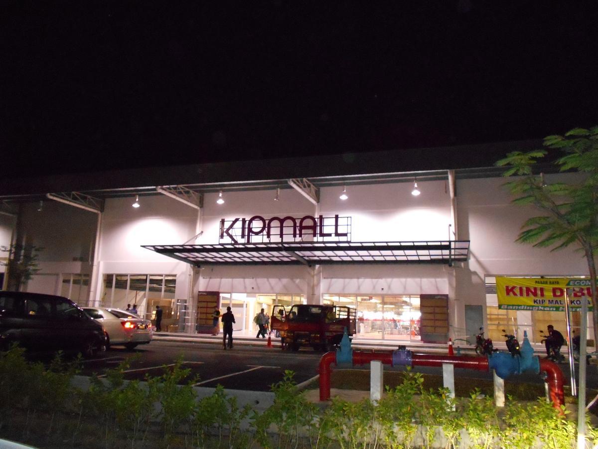 S8 Boutique Hotel Near Klia 1 & Klia 2 Sepang Eksteriør billede